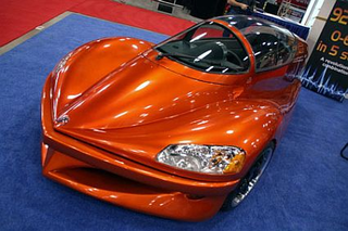 Illustration for article titled Sleek FuelVapor Technologies Car "alé" pulls 1.7g Turns and Gets 92mpg